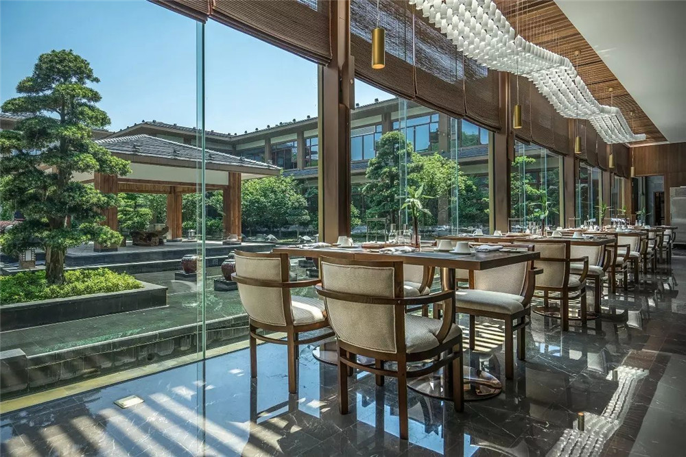 岳阳君澜中式度假开云中国装修设计案例