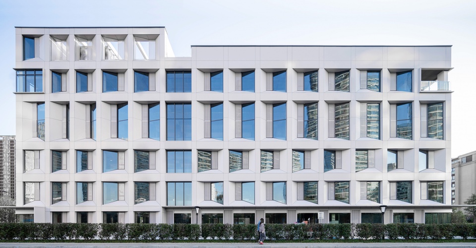 郑州专业厂房装修公司-厂房办公楼装修设计案例