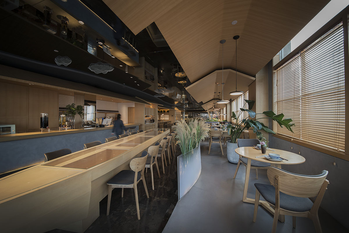 船岸主题餐厅装修—湖南菜特色餐厅设计案例(图2) 船岸主题餐厅装修—湖南菜特色餐厅设计案例(图2)