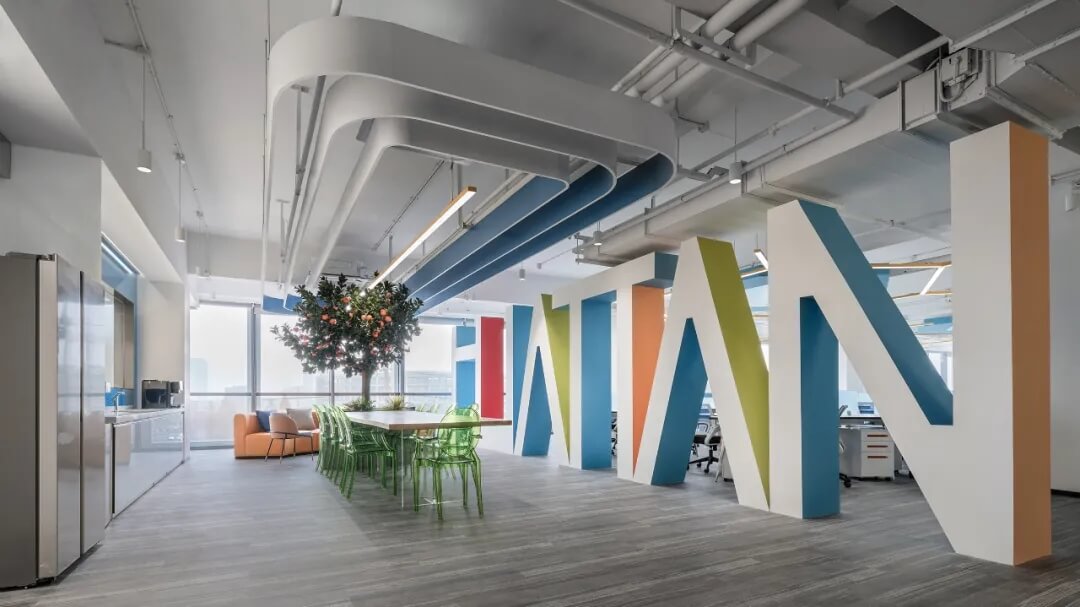 华天科技办公楼设计装修案例(图1) 0.jpg