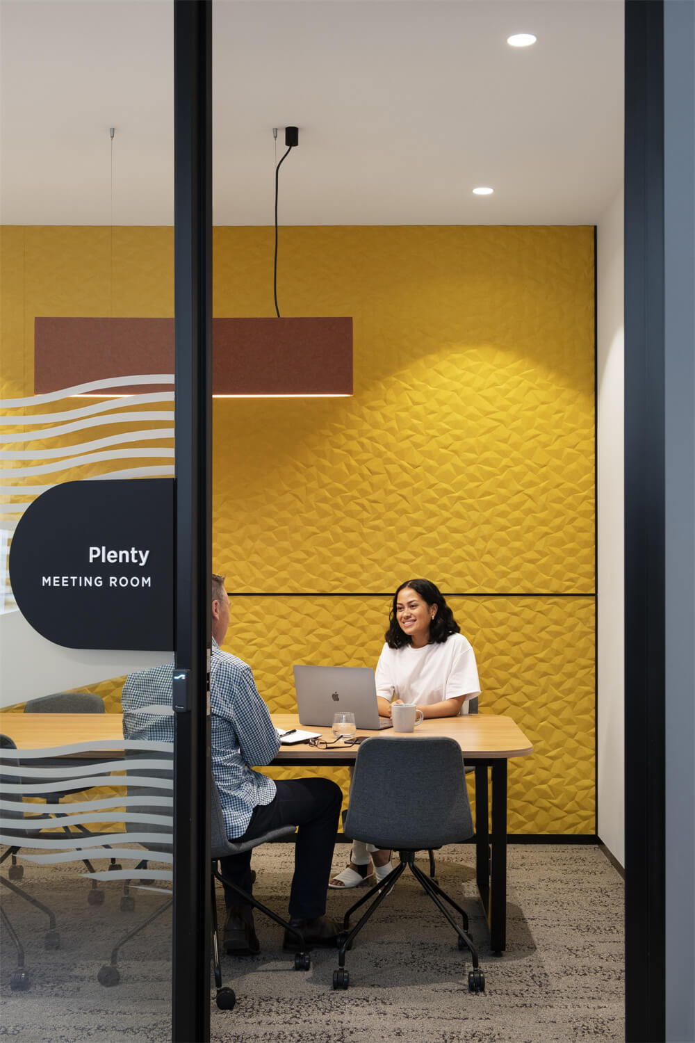 郑州办公室设计公司Waterman Eastland 联合办公设计案例分享(图8) 图片 (8).jpg