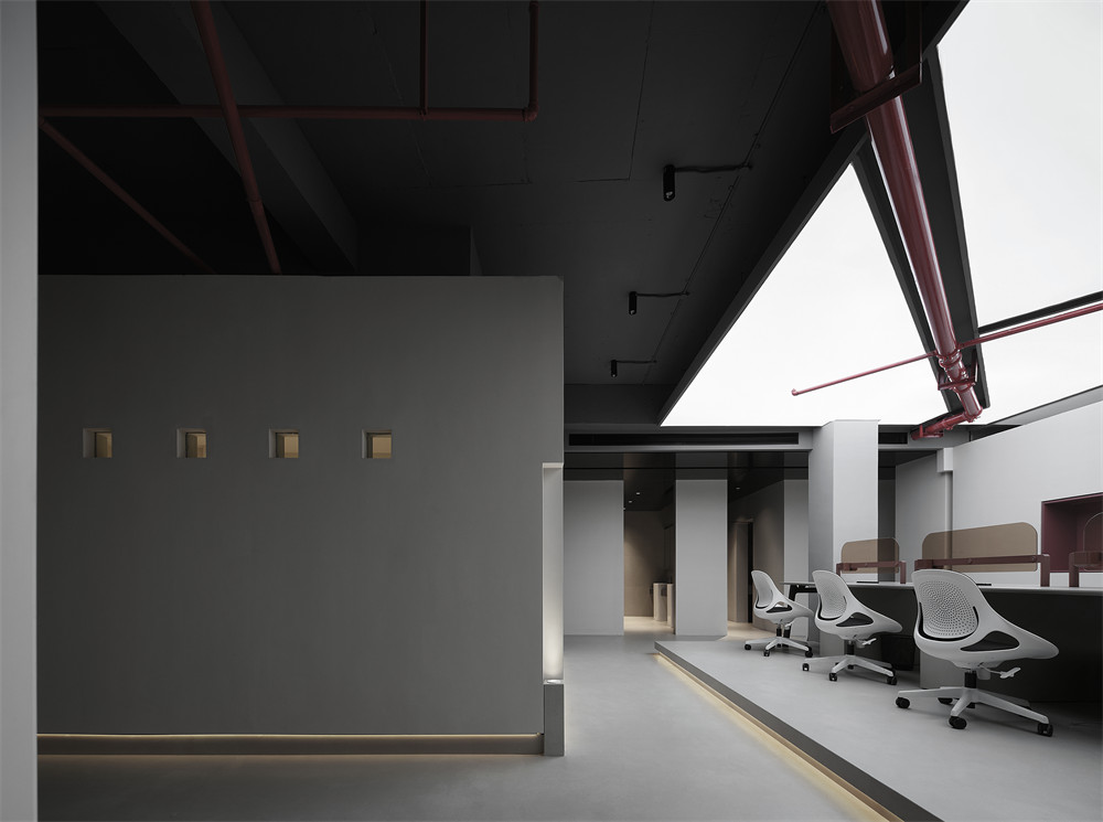 350㎡天马视界传媒公司时尚办公室装修设计(图5) 350㎡天马视界传媒公司时尚办公室装修设计(图5)