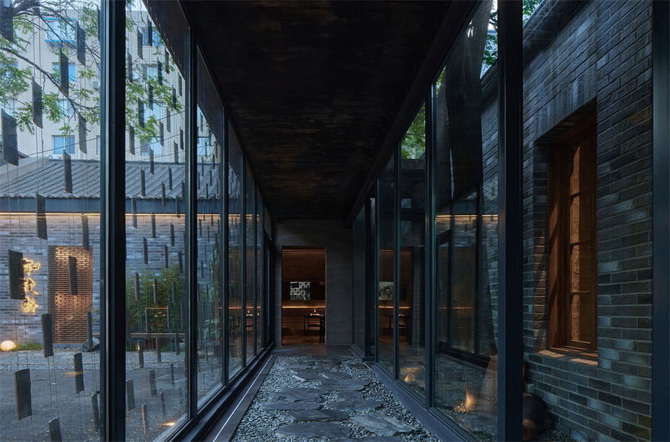 文物老宅改造成餐厅 和歌辞餐厅装修设计(图2) 文物老宅改造成餐厅 和歌辞餐厅装修设计(图2)