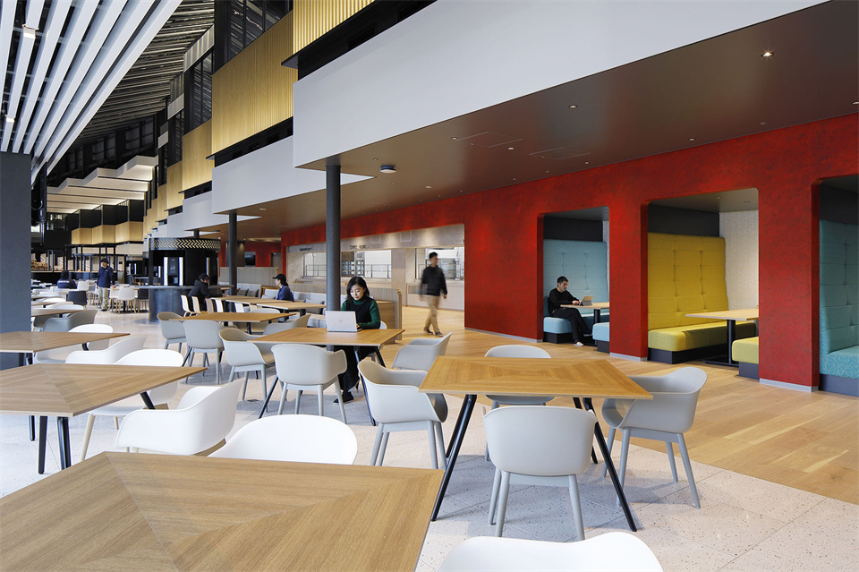 大型制作企业研发中心办公楼装修设计方案(图5) 大型制作企业研发中心办公楼装修设计方案(图5)