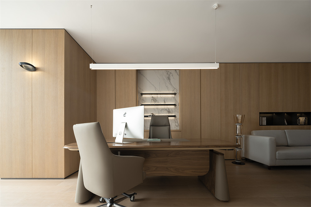 3000平潮洋服饰科技公司办公室装修设计方案(图11) 3000平潮洋服饰科技公司办公室装修设计方案(图11)