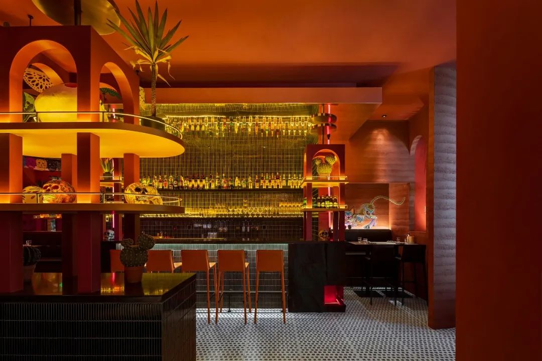 中西合璧 墨纪墨西哥餐厅装修设计方案(图2) 中西合璧 墨纪墨西哥餐厅装修设计方案(图2)