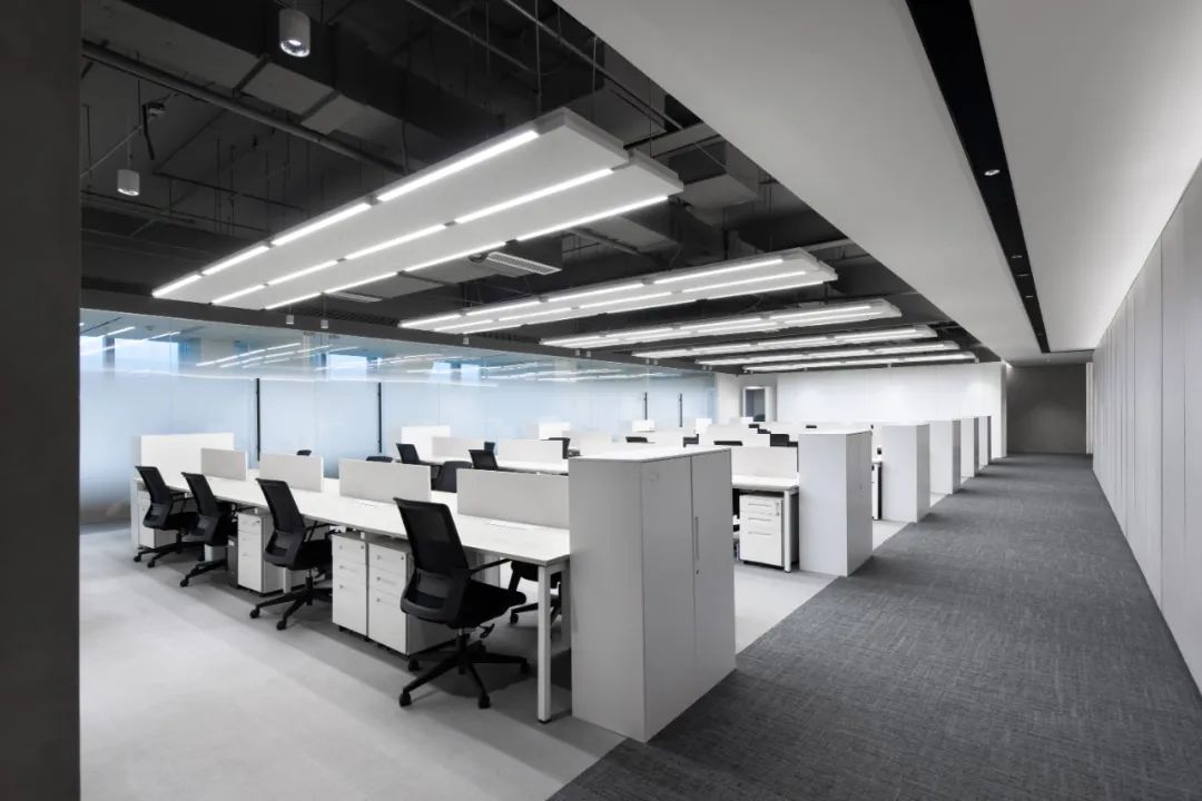 极简艺术风直播公司多媒体办公室装修设计方案(图16) 极简艺术风直播公司多媒体办公室装修设计方案(图16)