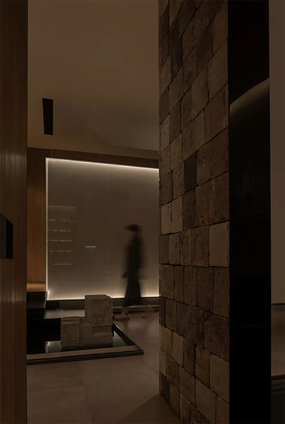 郑州金博大分享商务写字楼里的中餐厅装修设计(图3) 郑州金博大分享商务写字楼里的中餐厅装修设计(图3)