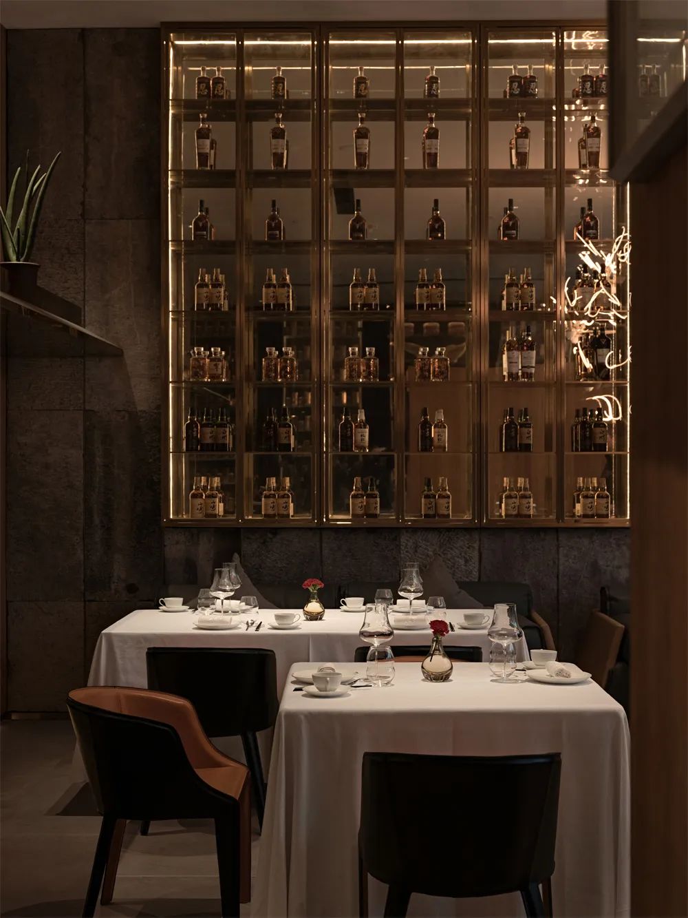 郑州金博大分享商务写字楼里的中餐厅装修设计(图8) 郑州金博大分享商务写字楼里的中餐厅装修设计(图8)