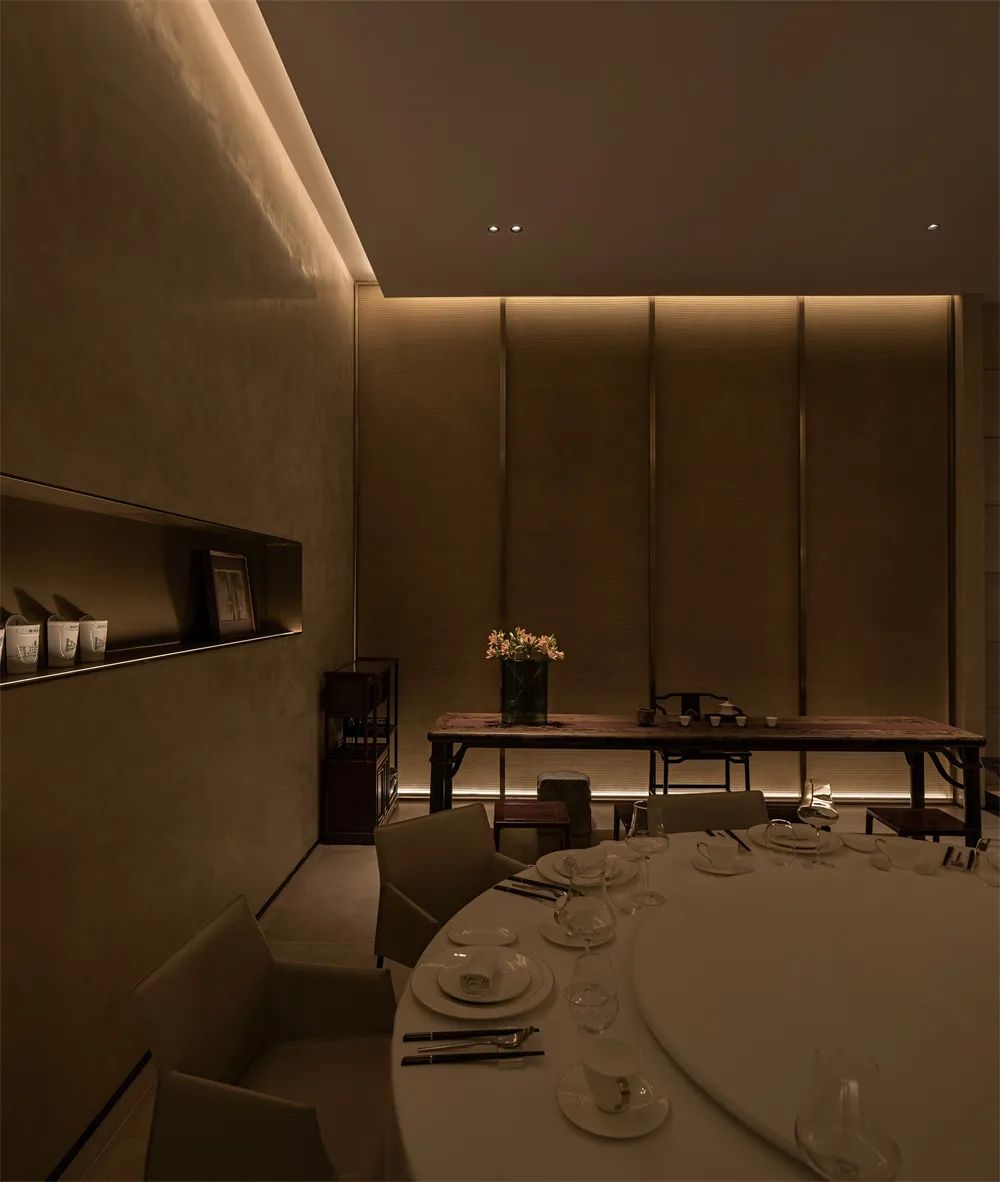 郑州金博大分享商务写字楼里的中餐厅装修设计(图13) 郑州金博大分享商务写字楼里的中餐厅装修设计(图13)