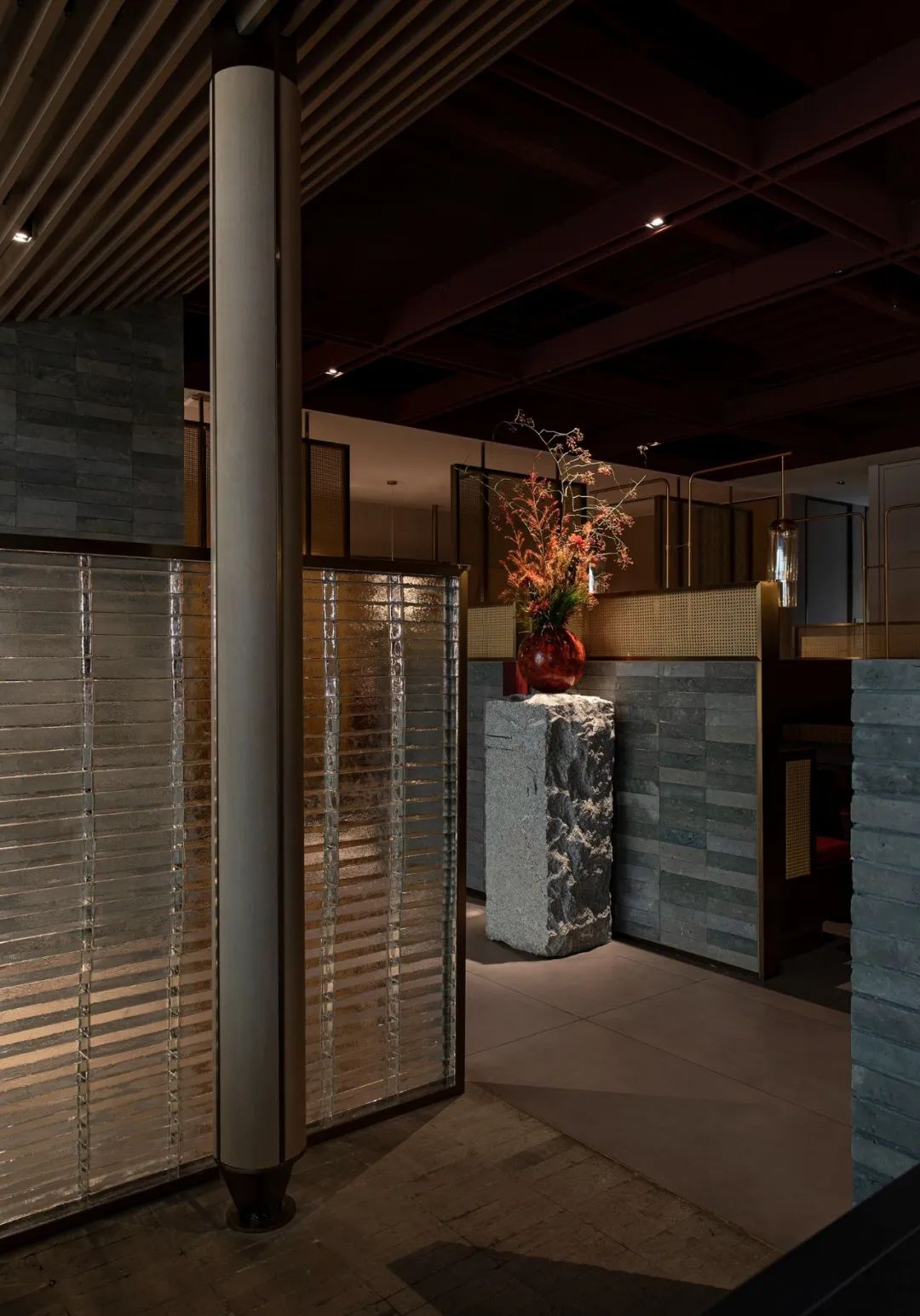 郑州餐饮设计推荐悦芙蓉新派川菜餐厅装修案例(图3) 郑州餐饮设计推荐悦芙蓉新派川菜餐厅装修案例(图3)