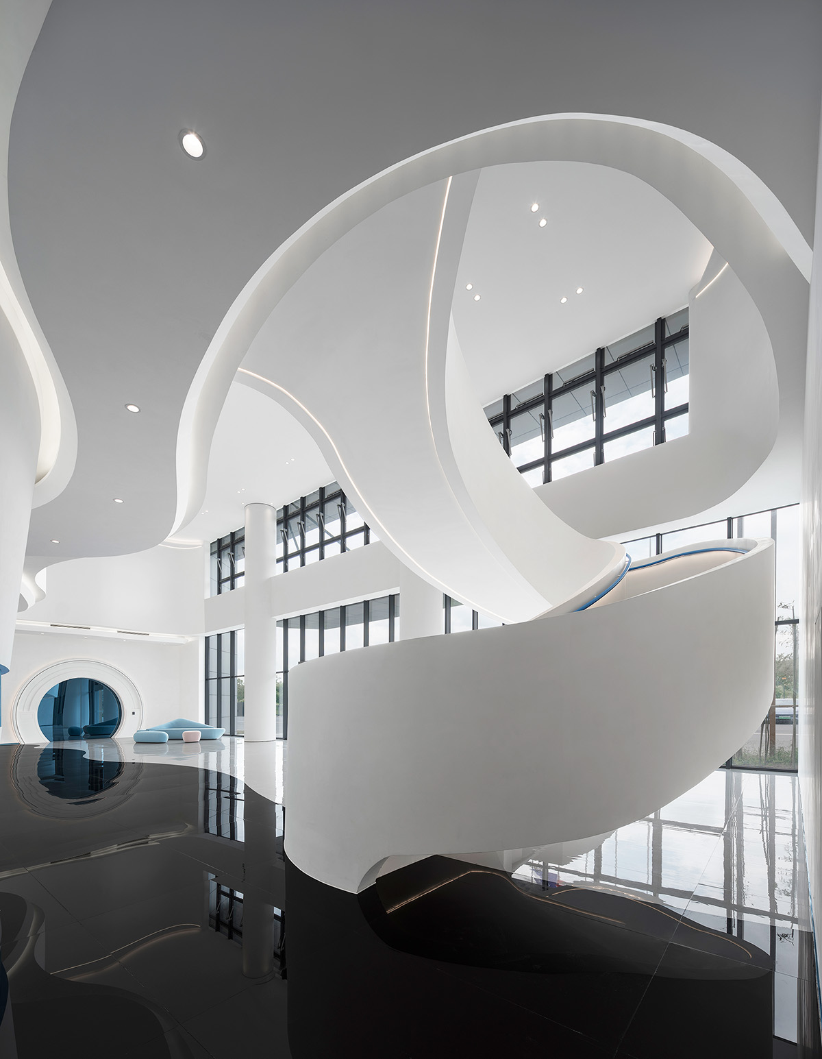 14000平艾肯工业总部办公楼装修设计方案(图4) 14000平艾肯工业总部办公楼装修设计方案(图4)