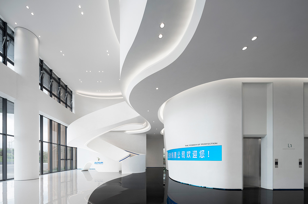 14000平艾肯工业总部办公楼装修设计方案(图3) 14000平艾肯工业总部办公楼装修设计方案(图3)