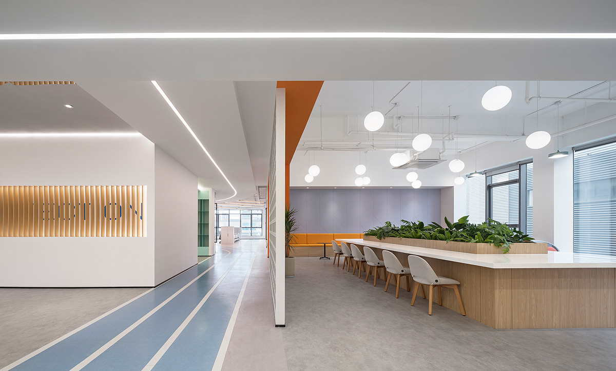 14000平艾肯工业总部办公楼装修设计方案(图16) 14000平艾肯工业总部办公楼装修设计方案(图16)