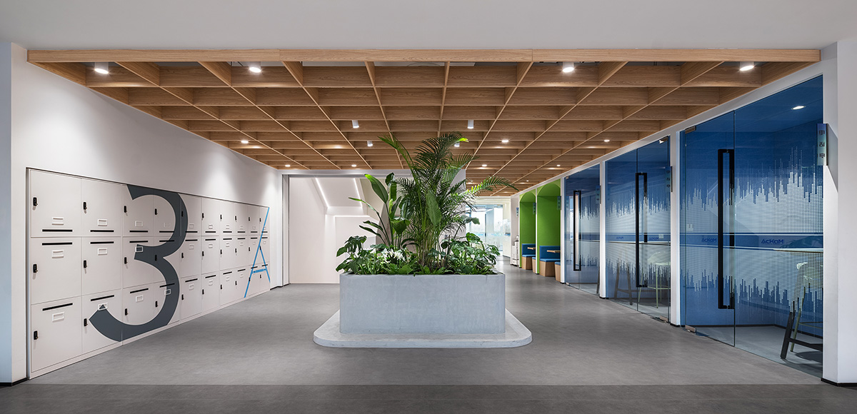 14000平艾肯工业总部办公楼装修设计方案(图15) 14000平艾肯工业总部办公楼装修设计方案(图15)