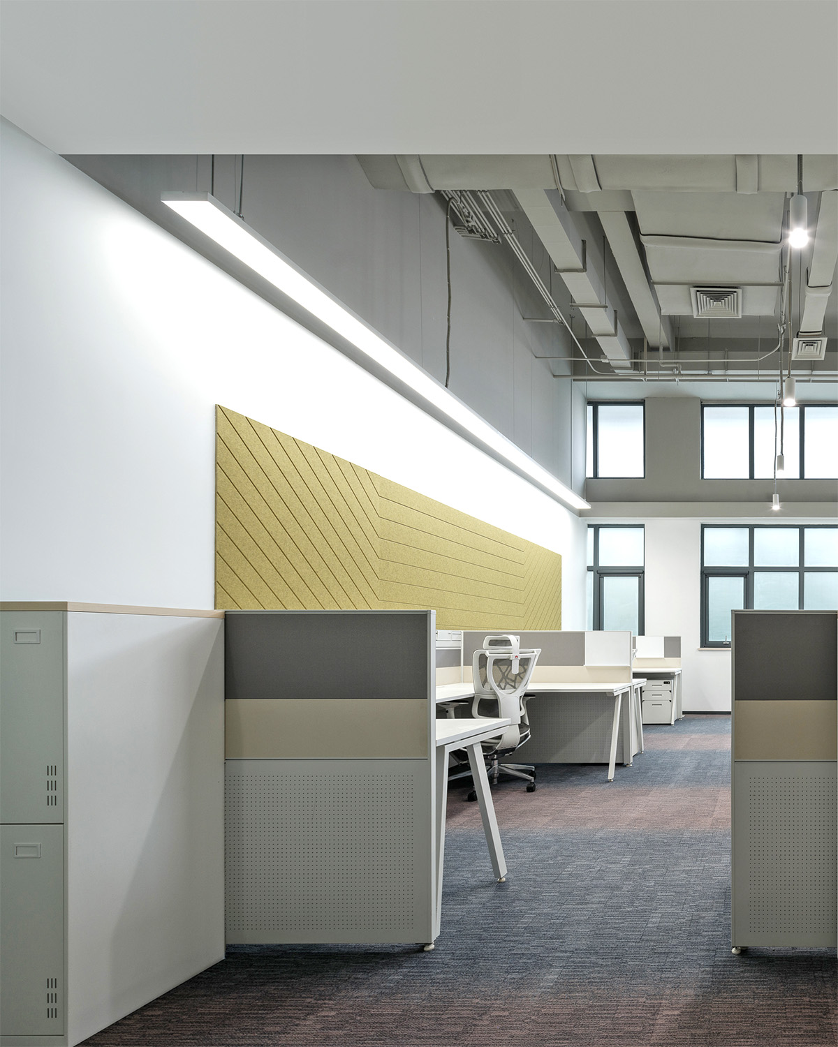 郑州金博大推荐华为海思东升科技园办公室装修设计(图7) 郑州金博大推荐华为海思东升科技园办公室装修设计(图7)