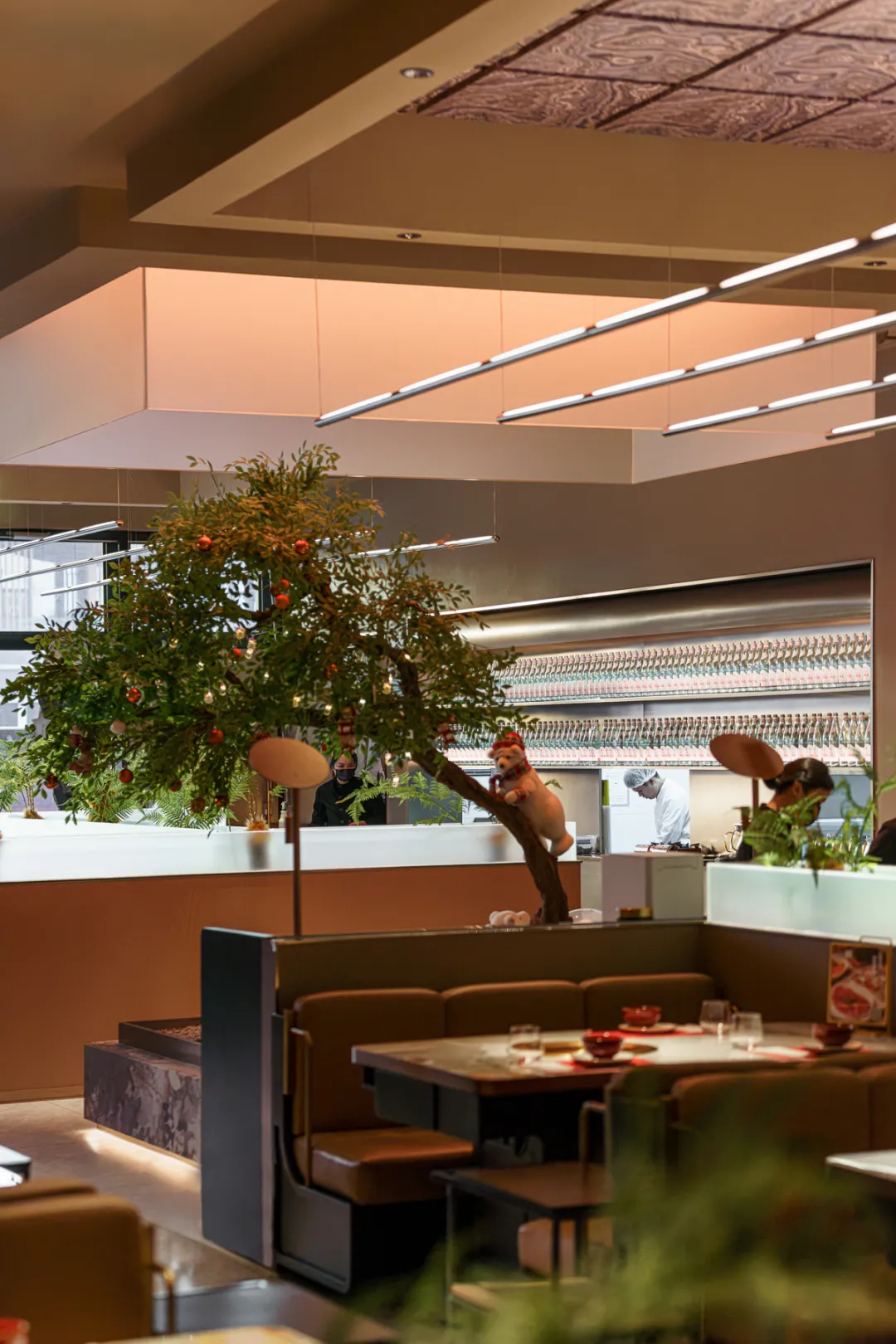 特色烧烤店设计推荐:八赞烧肉酒廊装修设计案例(图13) 特色烧烤店设计推荐:八赞烧肉酒廊装修设计案例(图13)