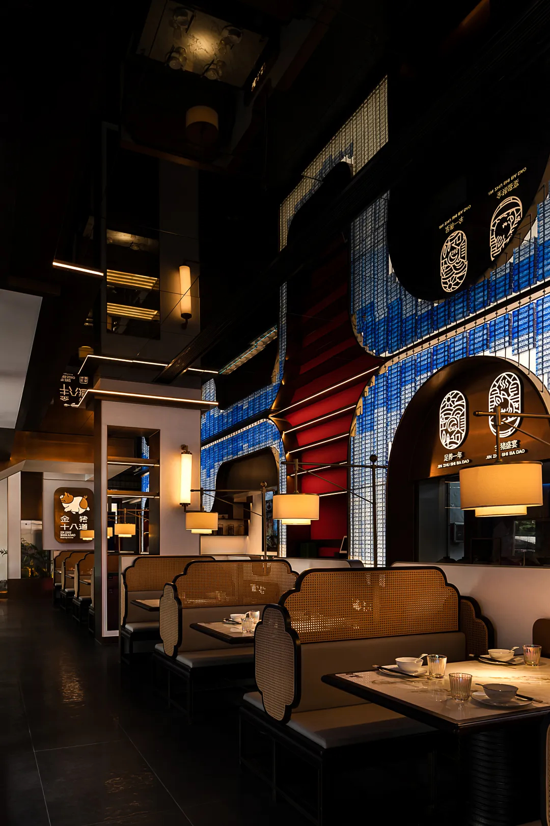 科技东方美学 金猪十八道高端酒楼装修设计(图5) 科技东方美学 金猪十八道高端酒楼装修设计(图5)