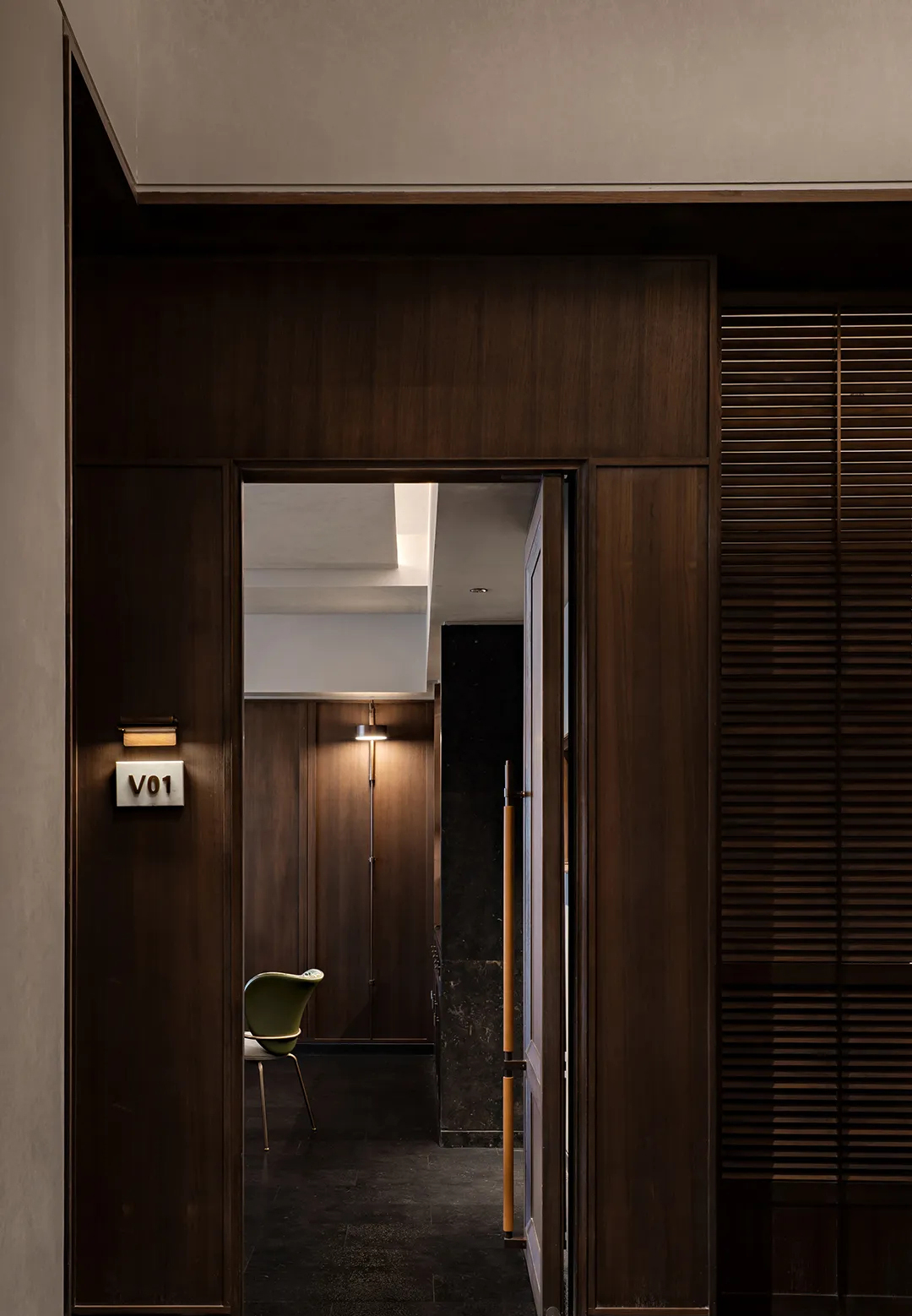 老店升级改造 帝都港式火锅店装修设计方案(图13) 老店升级改造 帝都港式火锅店装修设计方案(图13)