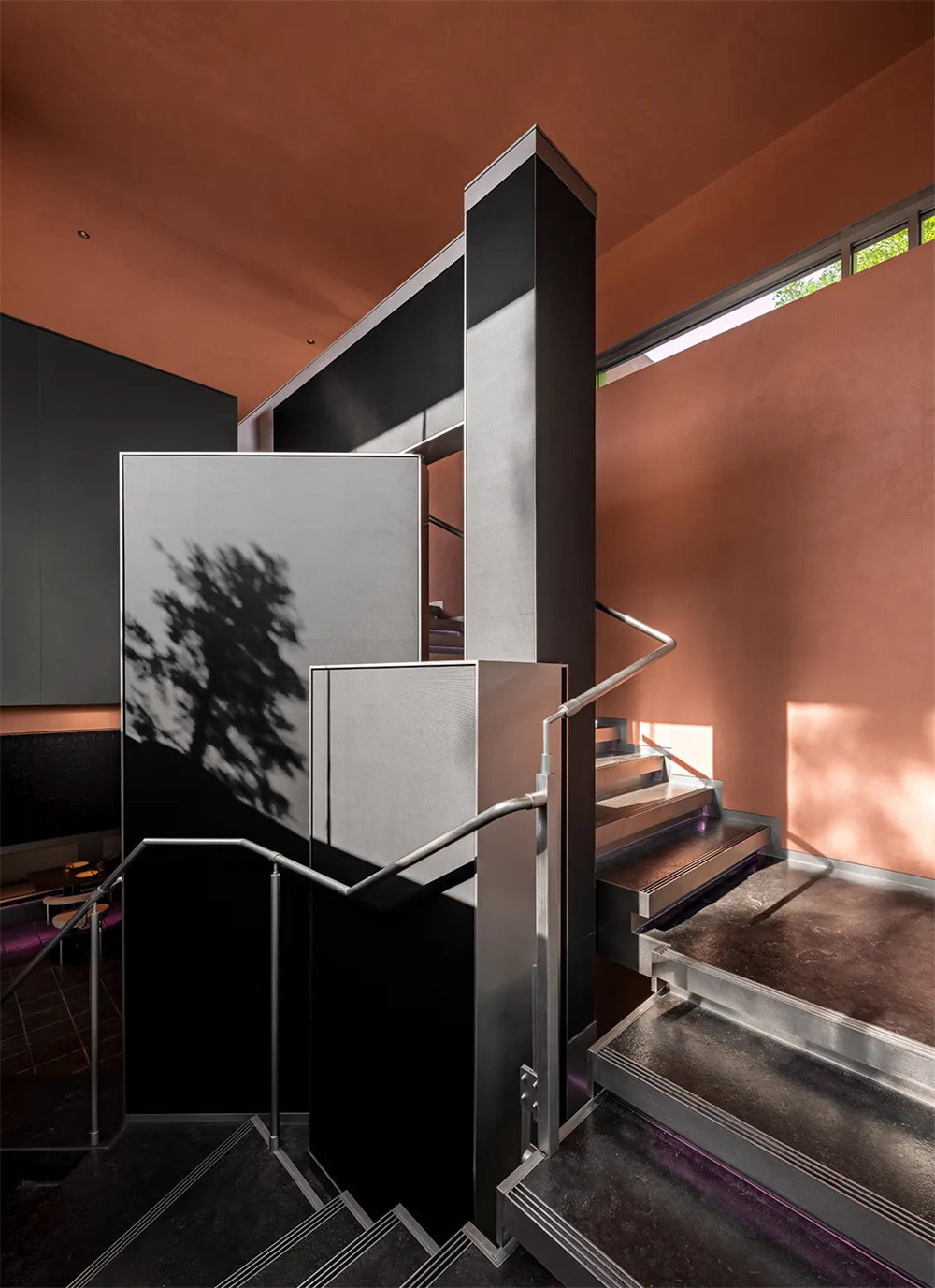 吸引年轻人的独一味烤鱼餐厅装修设计案例(图7) 吸引年轻人的独一味烤鱼餐厅装修设计案例(图7)