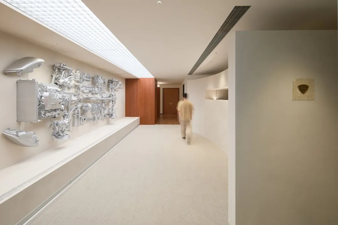 400平汽车配件公司展厅兼办公室装修设计(图2)