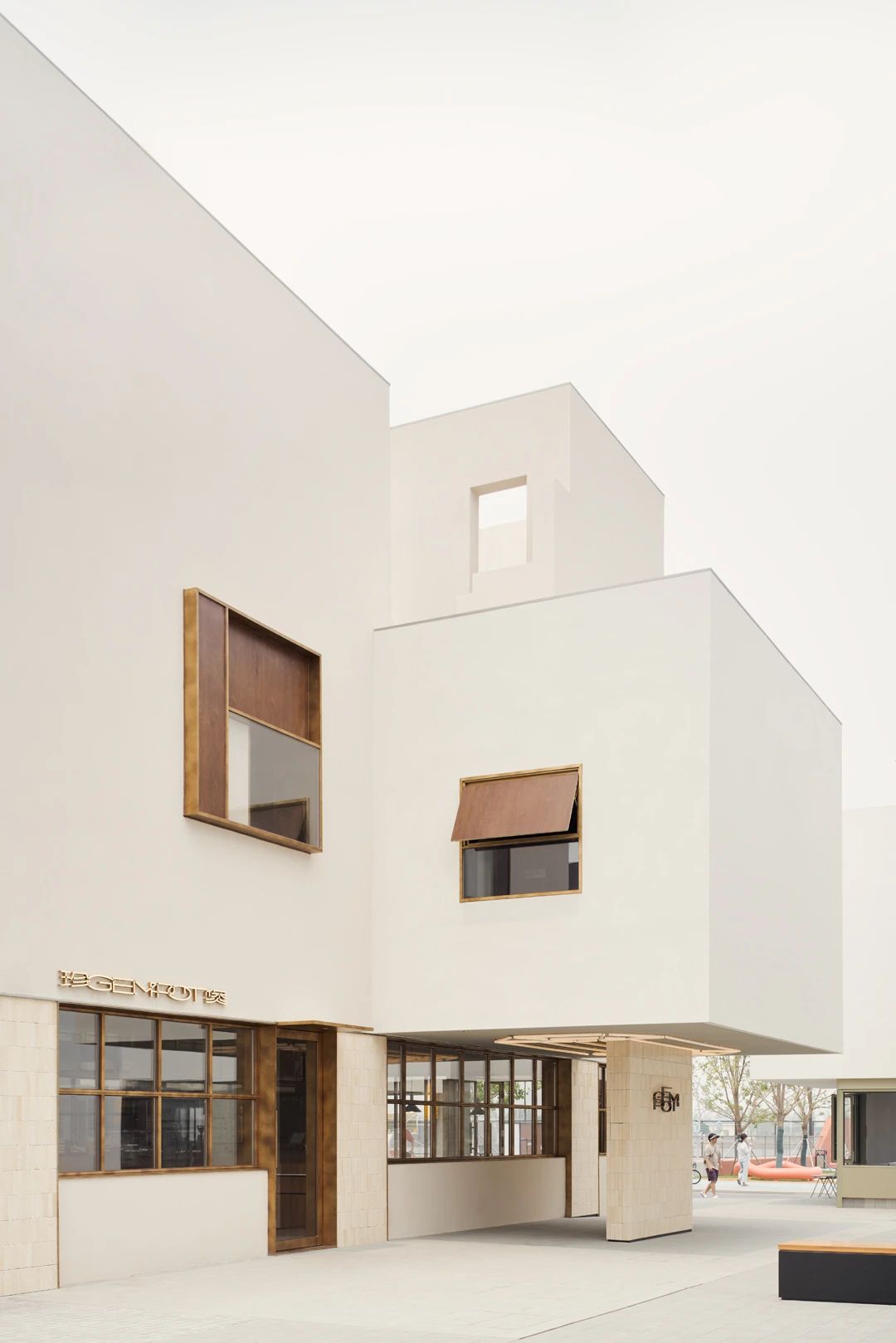 珍煲糖水·砂锅·小海鲜融合餐厅装修设计方案(图2)