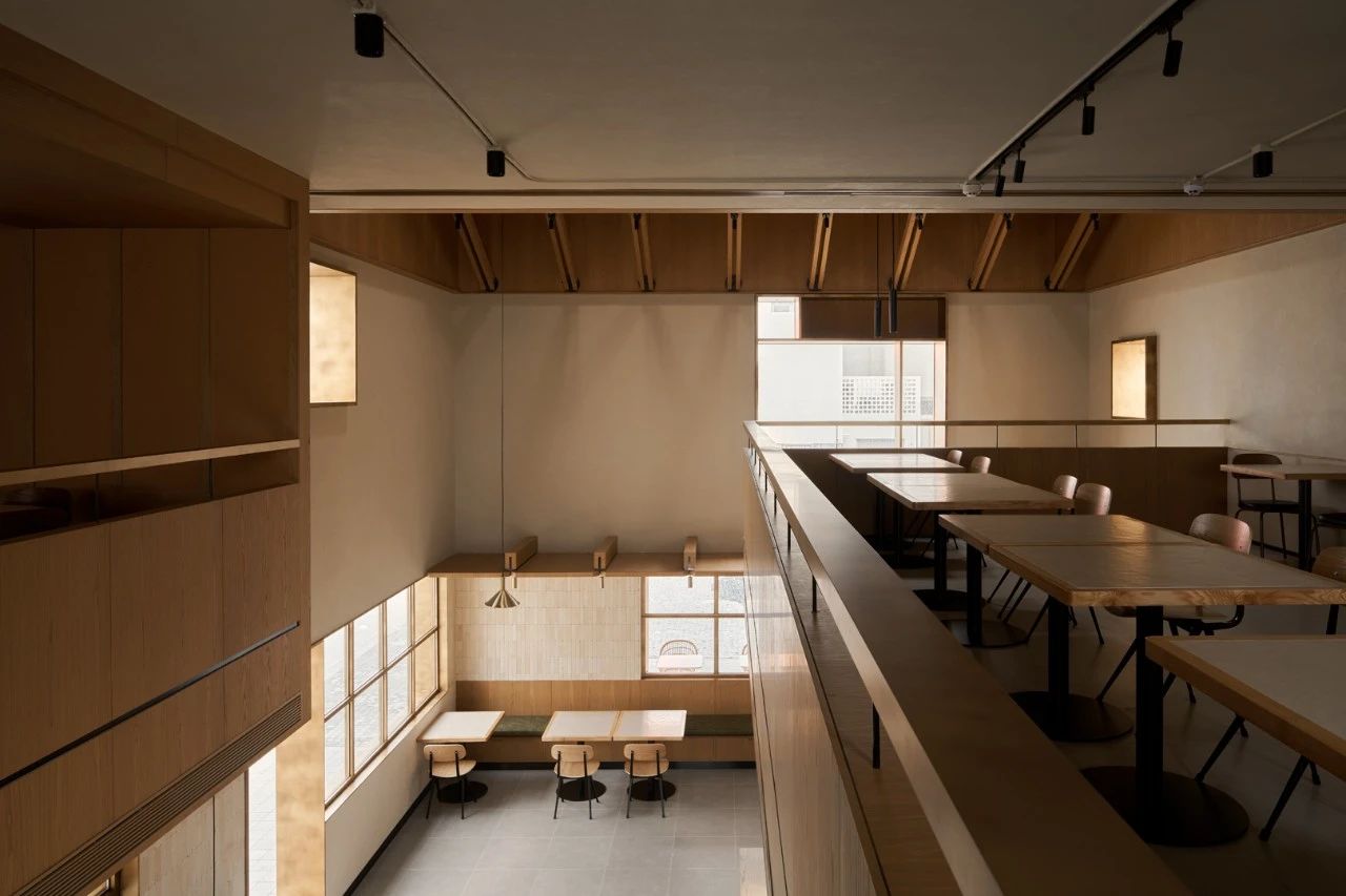 珍煲糖水·砂锅·小海鲜融合餐厅装修设计方案(图7)