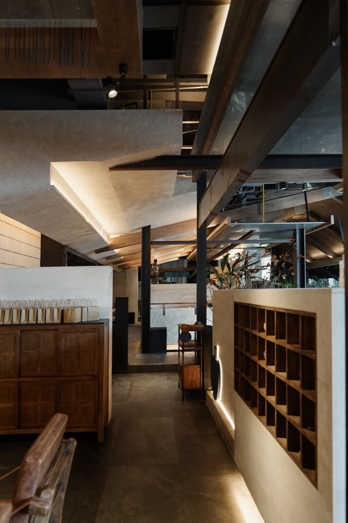 郑州金博大推荐蓝果子云南酸汤火锅店装修设计(图8)