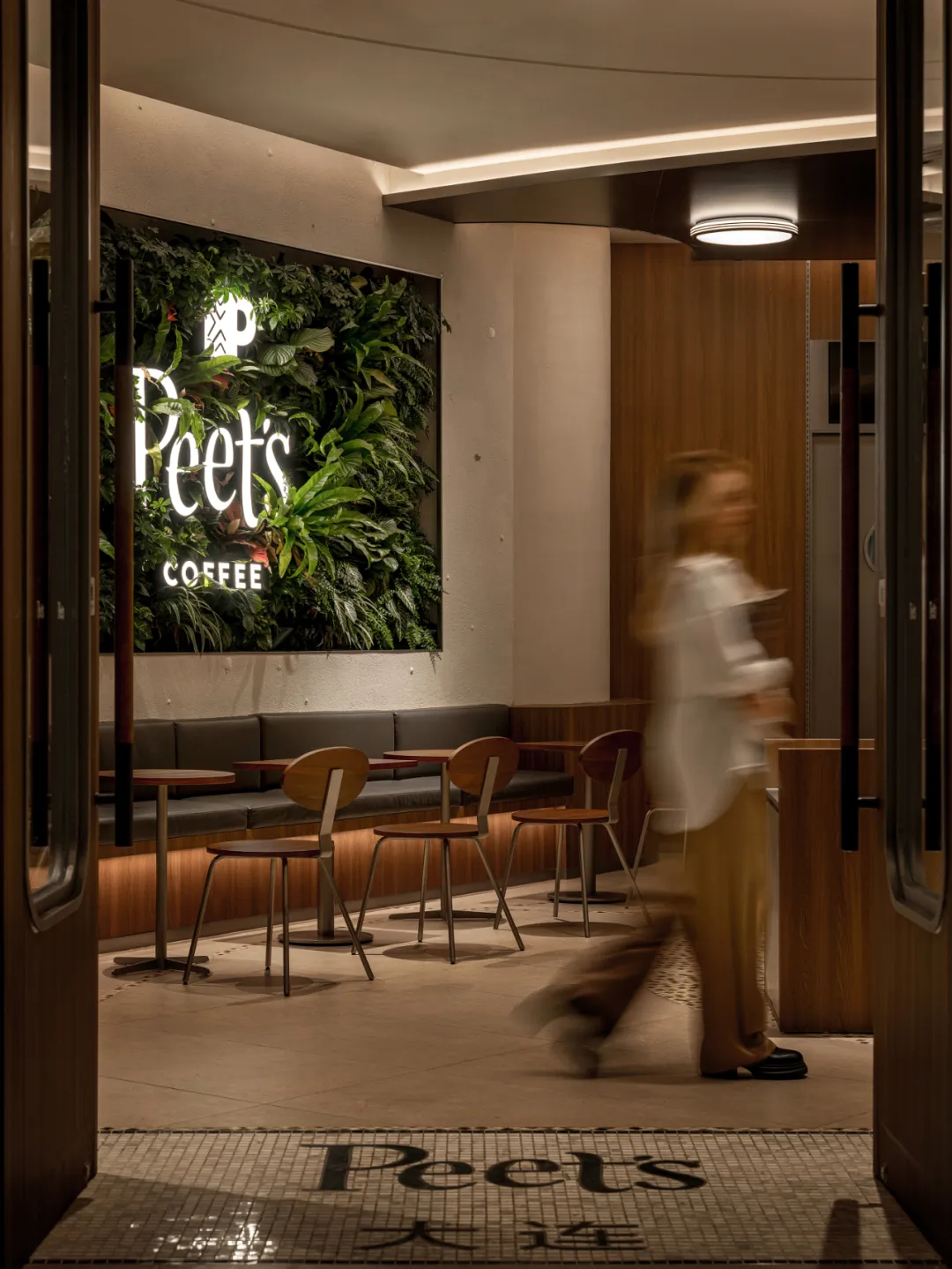 海港文化复古风情  Peets皮爷咖啡店装修设计(图10)