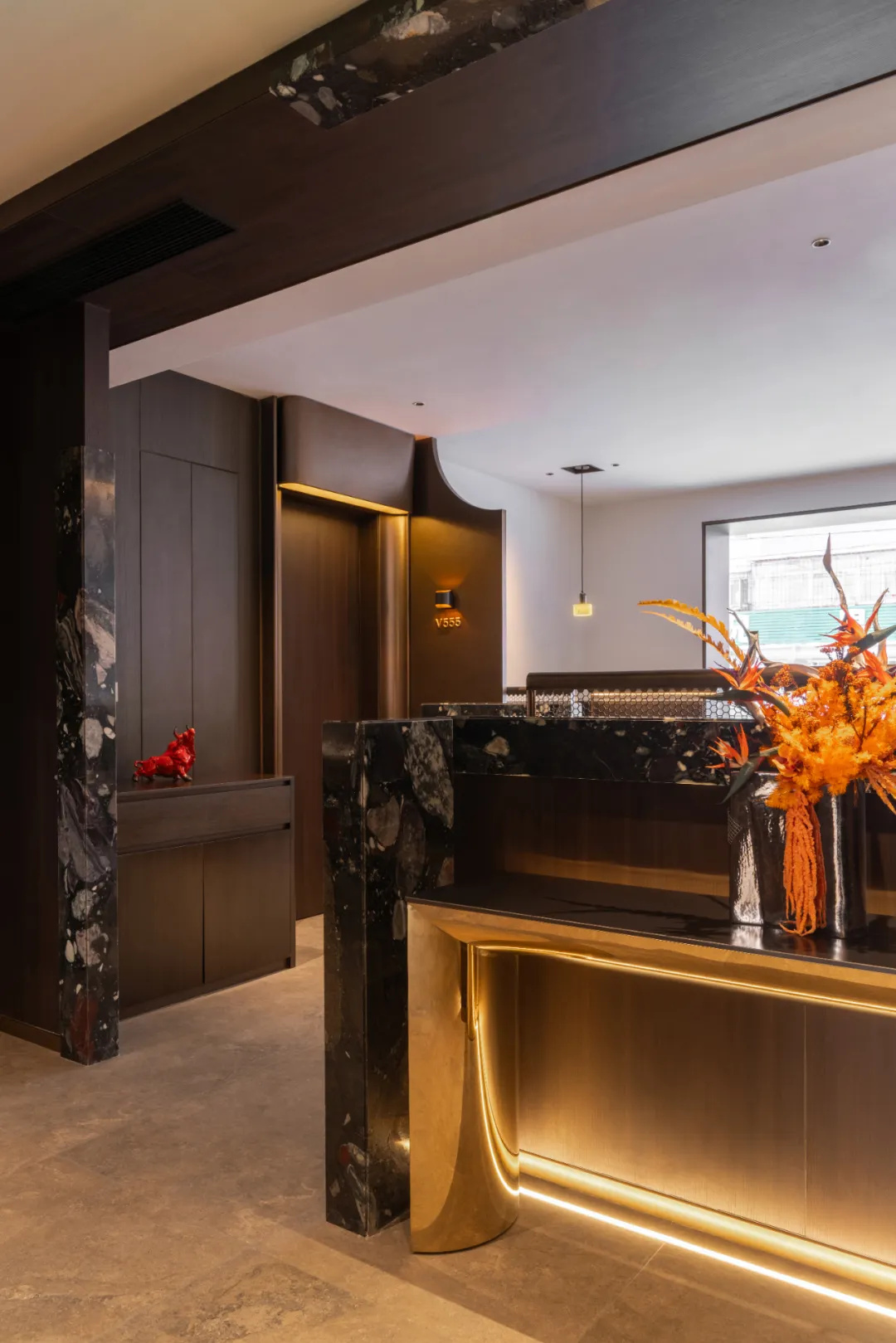 MEI·LIYUAN 高端商务海鲜火锅店装修设计(图3)