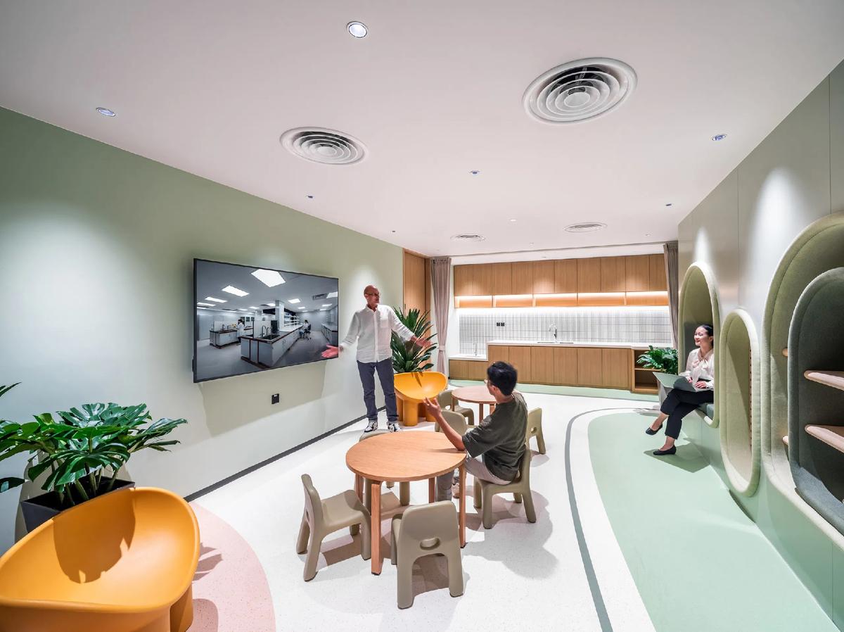 时尚工业风  2400平宝洁实验办公楼装修设计(图5)