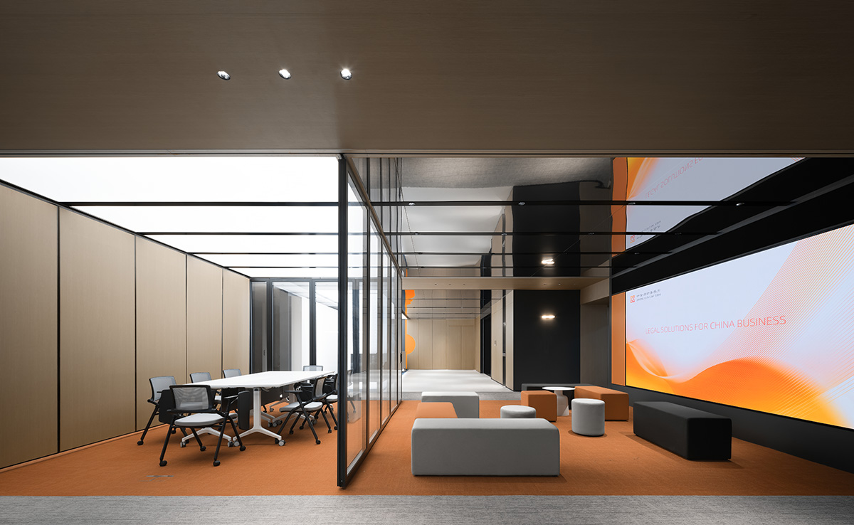 极简现代美学  950平律师办公室装修设计(图6)