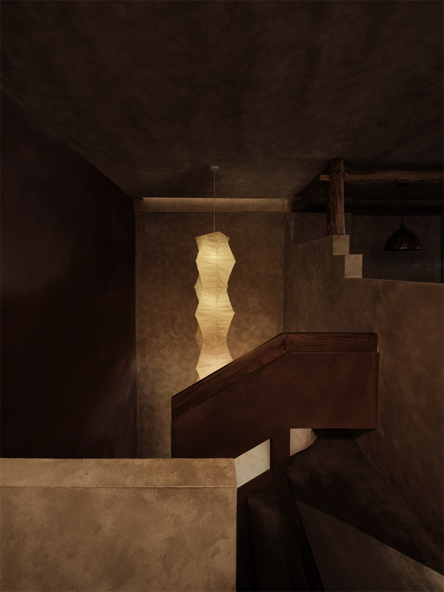 潮汕菜遇上美酒   月上月融合菜餐厅装修设计(图9)