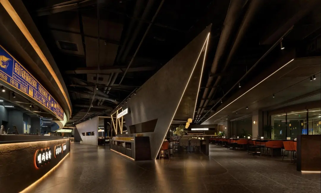 赛博朋克美学 平价海鲜小火锅装修设计(图4) 赛博朋克美学 平价海鲜小火锅装修设计(图4)