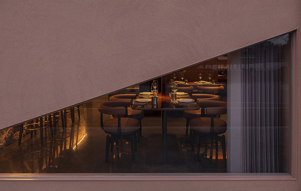 郑州西餐厅设计公司杭州静攀牛排馆装修案例(图2) 2.jpg