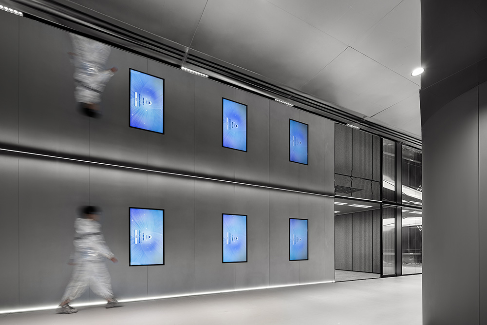 黑白视界 GPUNK哥朋科技办公设计案例(图9) 9.jpg