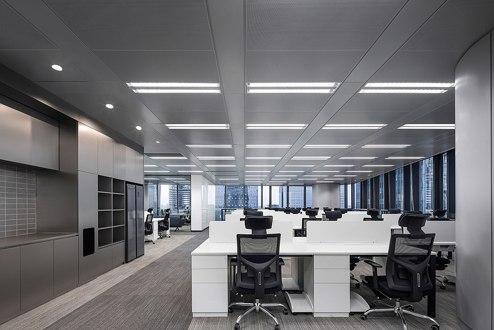 黑白视界 GPUNK哥朋科技办公设计案例(图16) 16.jpg